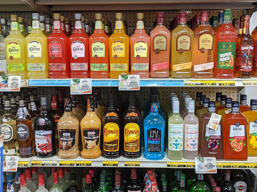 Liquor Store «Tiverton Liquor Store», reviews and photos, 65 Main Rd, Tiverton, RI 02878, USA