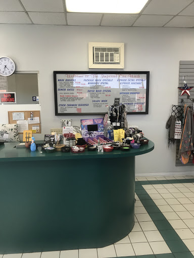 Car Wash «Imperial Carwash», reviews and photos, 401 E Imperial Hwy, La Habra, CA 90631, USA