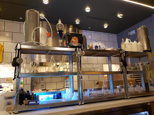 Shopping Mall «West Hollywood Gateway», reviews and photos, 7100 California Route 2, Los Angeles, CA 90046, USA