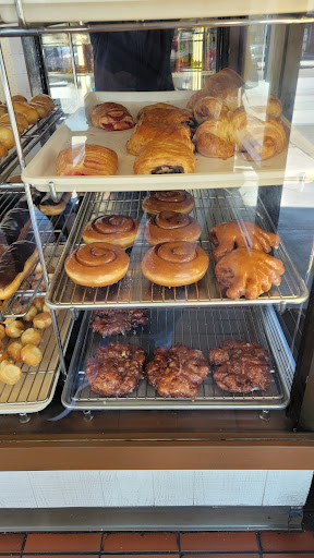 Donut Shop «Donut King», reviews and photos, 1807 Santa Rita Rd, Pleasanton, CA 94566, USA