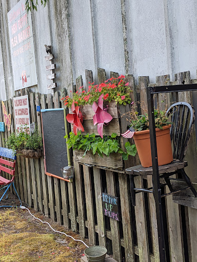 Flea Market «New Egypt Flea Market», reviews and photos, 933 Monmouth Rd, Cream Ridge, NJ 08514, USA