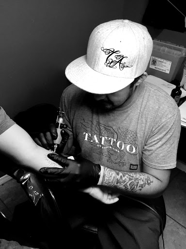 Cali's Tattoo & Piercing Shop