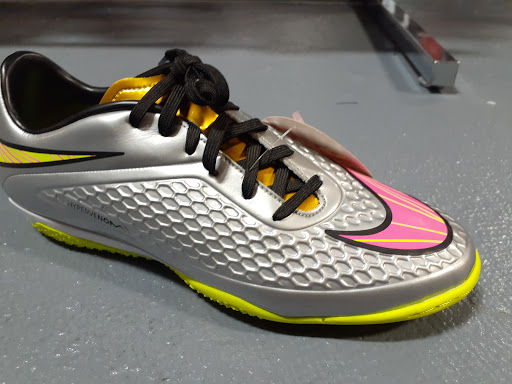 Sporting Goods Store «Soccer City», reviews and photos, 9663 E Stockton Blvd, Elk Grove, CA 95624, USA