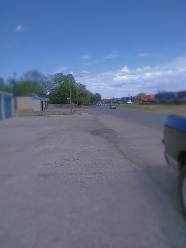 Grocery Store «H-E-B Grocery», reviews and photos, 609 19th St, Hondo, TX 78861, USA