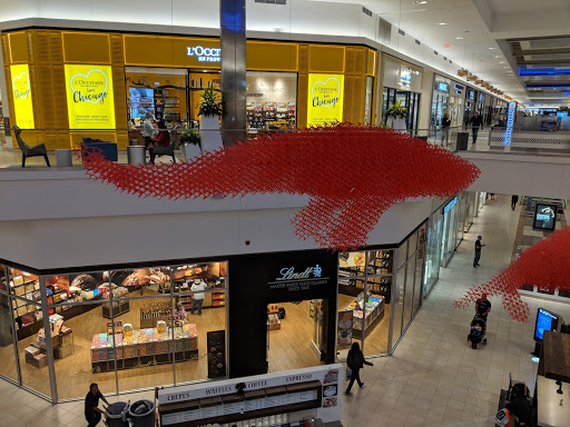 Shopping Mall «Fashion Outlets of Chicago», reviews and photos, 5220 Fashion Outlets Way, Rosemont, IL 60018, USA