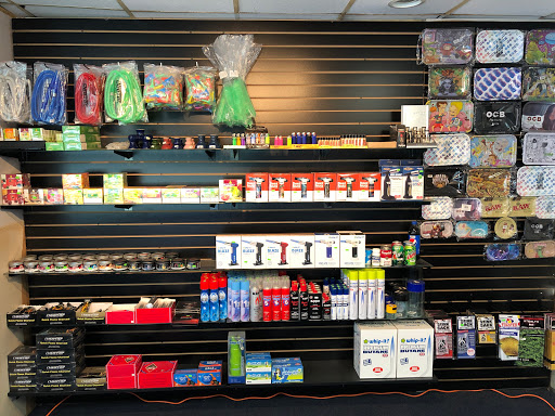 Tobacco Shop «Burton Heights Smoke Shop», reviews and photos, 1970 Division Ave S, Grand Rapids, MI 49507, USA