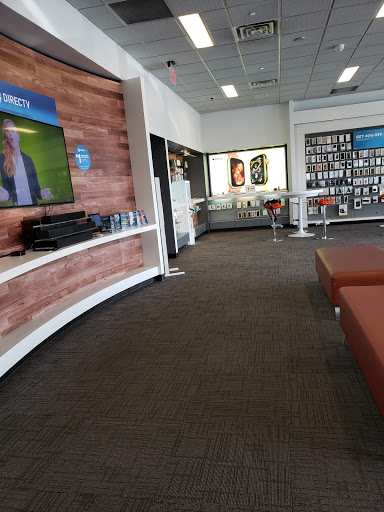 Cell Phone Store «AT&T», reviews and photos, 3963 Baldwin Rd, Auburn Hills, MI 48326, USA