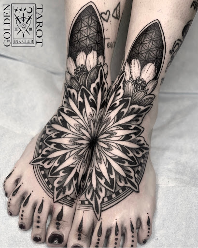 Explore women thigh tattoo ideas, creative tattoo ideas in Winter Park, available at Tim Lease Custom Tattoos