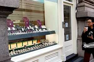 Royal Exchange Jewellers image