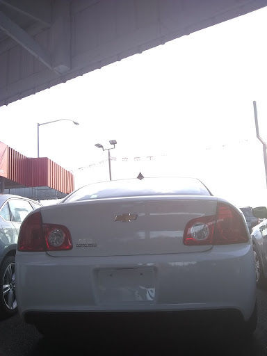 Used Car Dealer «PDX Used Cars», reviews and photos, 1475 SE Tualatin Valley Hwy, Hillsboro, OR 97123, USA