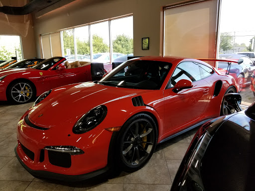 Car Dealer «Chicago Motor Cars», reviews and photos, 27W110 North Ave, West Chicago, IL 60185, USA