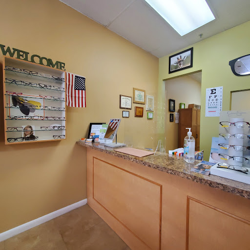Coconut Creek Optical, 5351 Lyons Rd, Coconut Creek, FL 33073, USA, 
