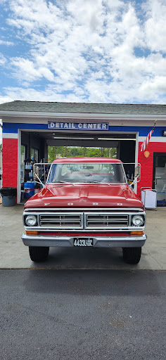 Doug’s Suds Car Wash en Fairlawn