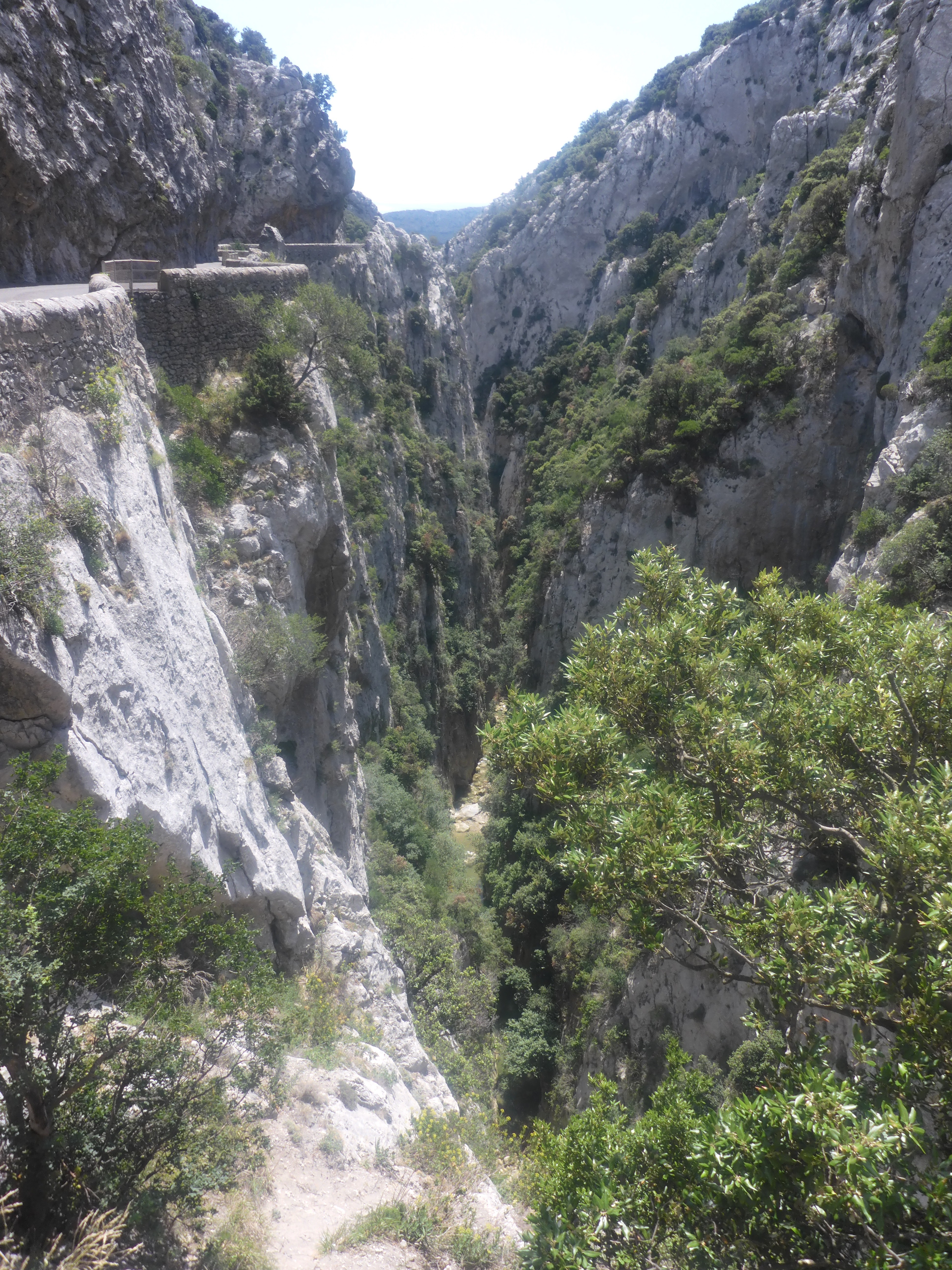 Photo n° 3 de l'avis de Ahtnamas.a fait le 14/07/2023 à 22:30