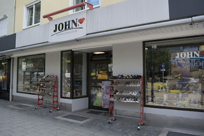 Schuh-John