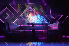 Premium Club FAME | Нощен клуб Кюстендил | DJ парти | Алкохолни напитки | Гостуващи изпълнители | Промоции