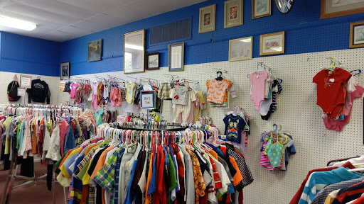 Thrift Store «Halo Bargain Center», reviews and photos