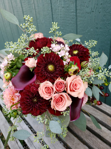 Florist «Country Gardens Blair Florist», reviews and photos, 1502 Washington St, Blair, NE 68008, USA