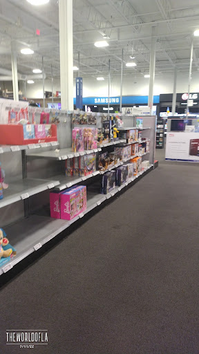 Shopping Mall «Sherwood Mall Shopping Center», reviews and photos, 5308 Pacific Ave, Stockton, CA 95207, USA