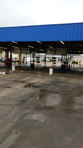 Car Wash «Genie Carwash & Fast Lube», reviews and photos, 916 N Valley Mills Dr, Waco, TX 76710, USA