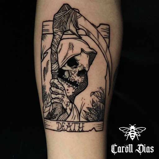 Caroll Dias Tattoo e Piercing