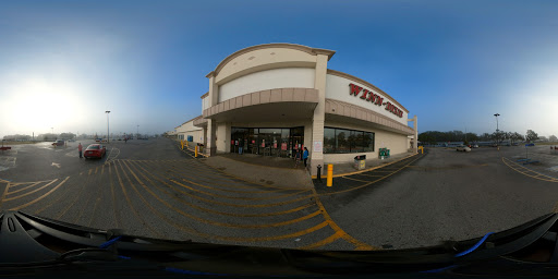 Grocery Store «Winn-Dixie», reviews and photos, 802 US-27, Avon Park, FL 33825, USA