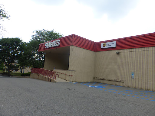 Office Supply Store «Staples», reviews and photos, 30 Lafayette Ave, Morristown, NJ 07960, USA