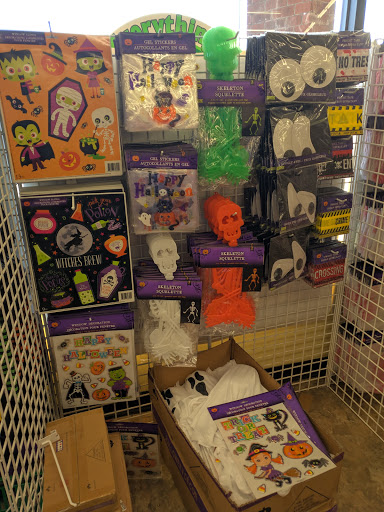 Dollar Store «Dollar Tree», reviews and photos, 1360 Park Manor Blvd, Pittsburgh, PA 15205, USA