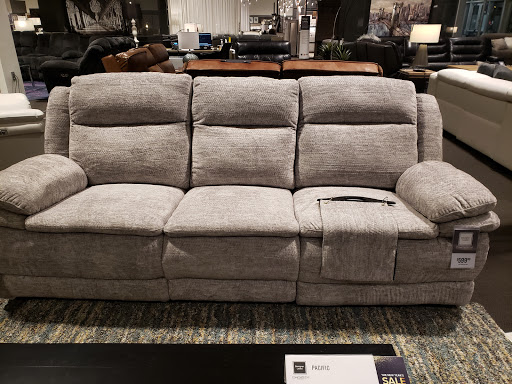 Furniture Store «Value City Furniture», reviews and photos, 1091 Gemini Pl, Columbus, OH 43240, USA