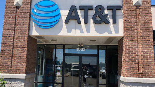 Cell Phone Store «AT&T», reviews and photos, 1663 Midland Trail, Shelbyville, KY 40065, USA
