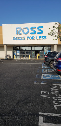 Clothing Store «Ross Dress for Less», reviews and photos, 17880 Newhope St, Fountain Valley, CA 92708, USA