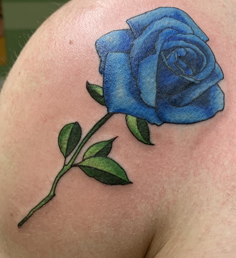 Tattoo Shop «A Thin Line Tattoo», reviews and photos, 9 E Wilson St, Batavia, IL 60510, USA