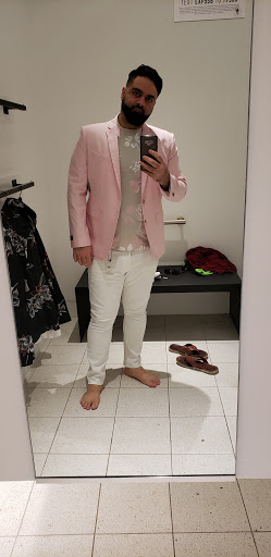 Clothing Store «Express», reviews and photos, 250 Lehigh Valley Mall, Whitehall, PA 18052, USA