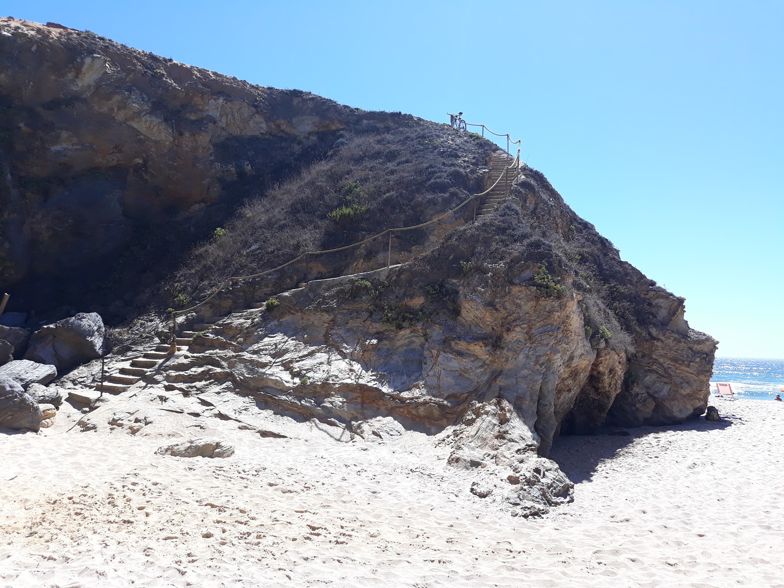 Praia naturista do Salto的照片 位于自然区域