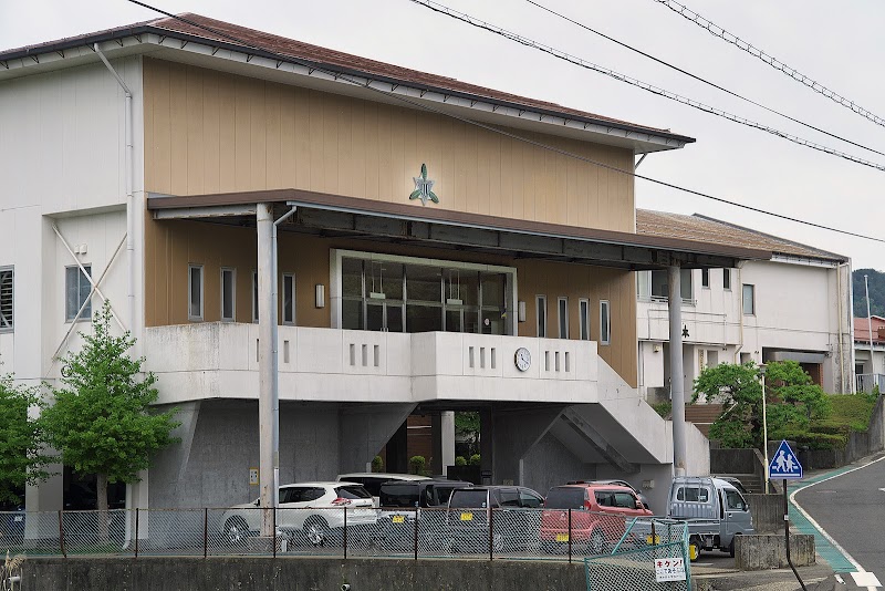 辰野町塩尻市小学校組合立両小野小学校