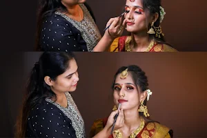 Wavess Unisex Salon & Bridal studio(Beauty Parlour in Krishnagiri) image