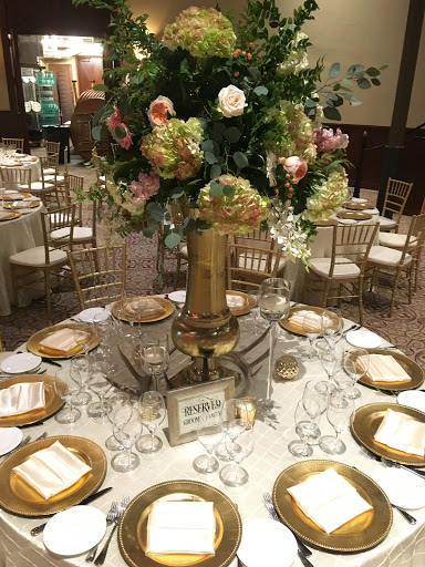 Florist «Uptown Flowers», reviews and photos, 202 Broadway St, San Antonio, TX 78205, USA