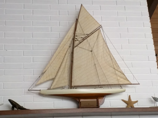 Coffee Shop «Bayscapes Gallery & Coffee house», reviews and photos, 333 SW Bay Blvd, Newport, OR 97365, USA