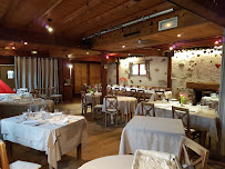 Atmosphère du Restaurant Domaine la Grange à Jules à Chapeiry - n°13