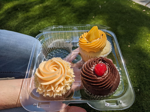 Bakery «Let Them Eat Cake», reviews and photos, 310 C St, Davis, CA 95616, USA