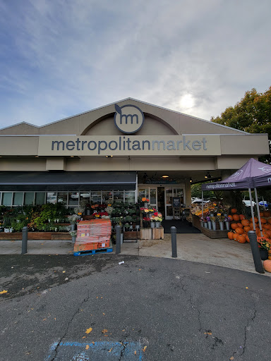 Gourmet Grocery Store «Metropolitan Market Magnolia», reviews and photos, 3830 34th Ave W, Seattle, WA 98199, USA