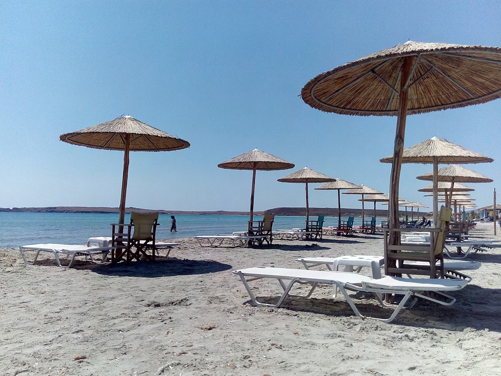 Fotografie cu Paralia Keros - locul popular printre cunoscătorii de relaxare