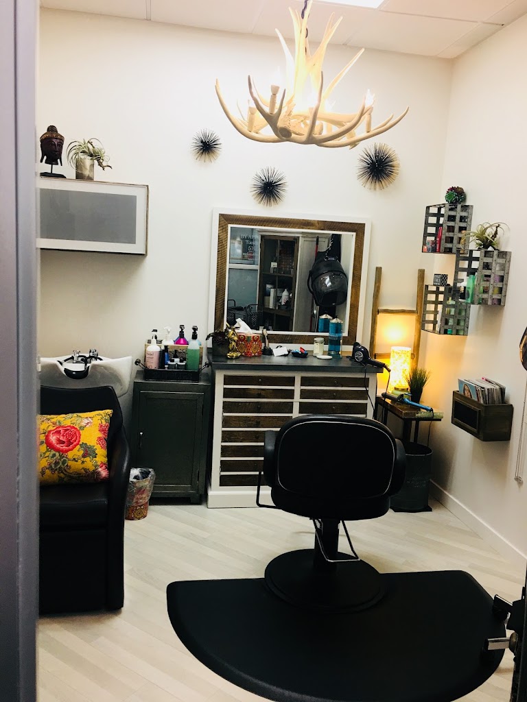 MM Hair Designs 94063