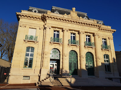 Photo du Banque Caisse d'Epargne Provins à Provins