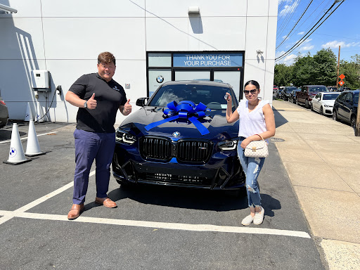 BMW Dealer «BMW of Mamaroneck», reviews and photos, 236 W Boston Post Rd, Mamaroneck, NY 10543, USA