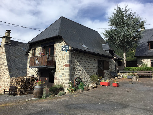 Lodge La Grange du Cerf gîte de charme Mandailles-Saint-Julien