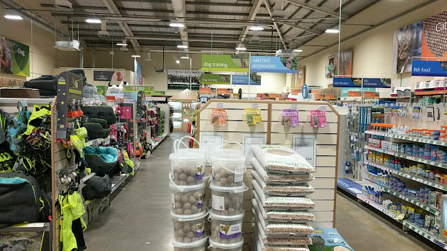 Reviews of Pets at Home Woking in Woking - Shop