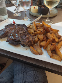 Plats et boissons du Restaurant Cabaret Neuf à Charmes-sur-l'Herbasse - n°2