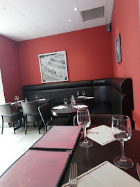 Atmosphère du Restaurant italien La Casa à Saint-Bonnet-de-Mure - n°12