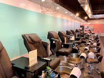 L & G Nails Salon